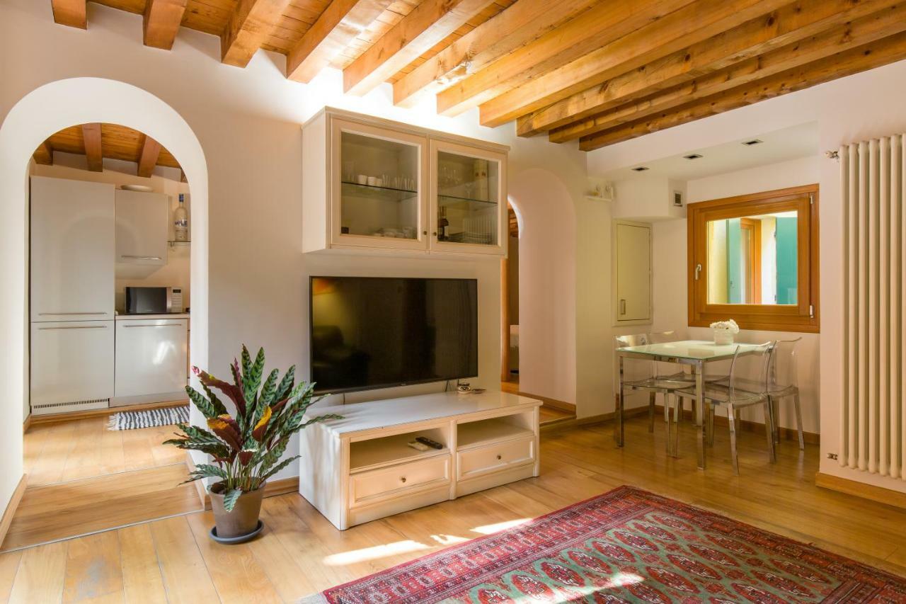 Downtown Apartment Verona Luaran gambar