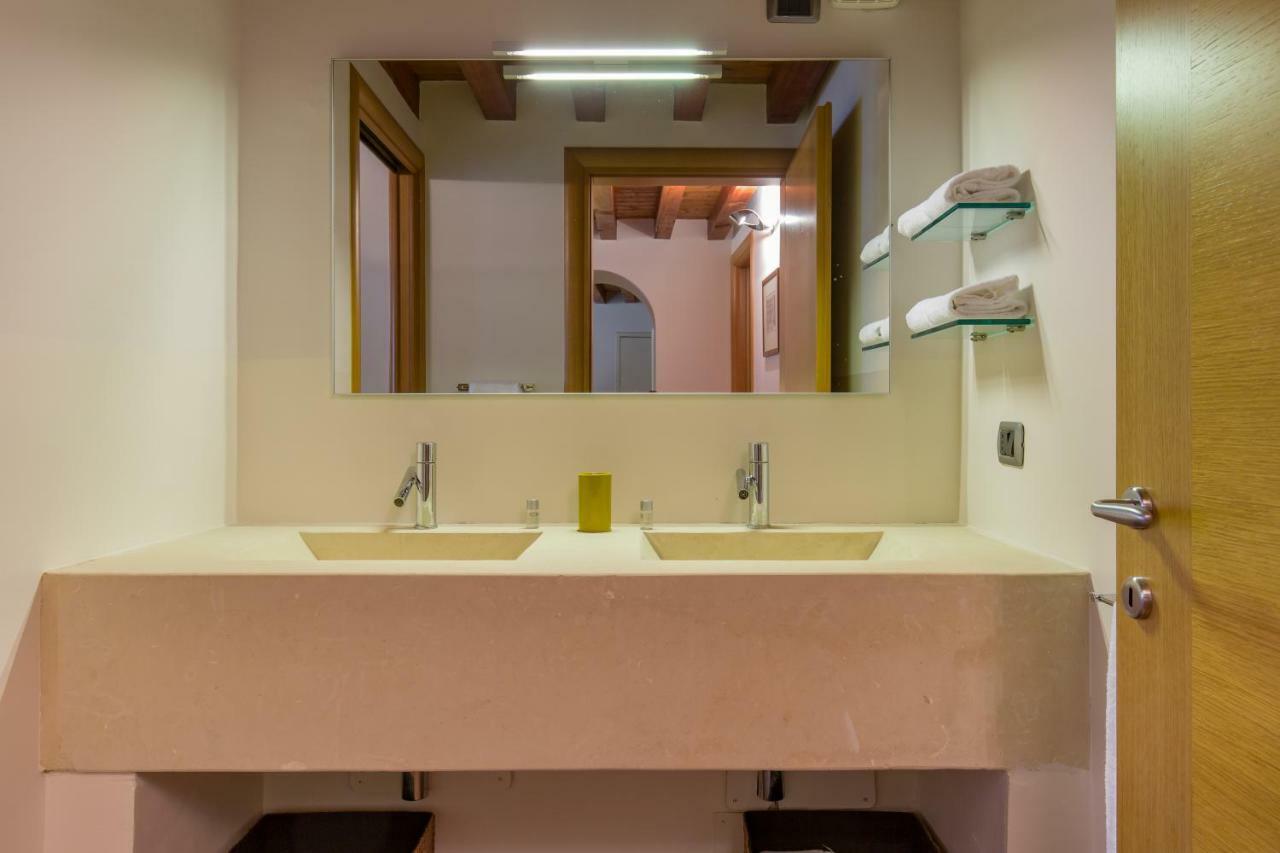 Downtown Apartment Verona Luaran gambar