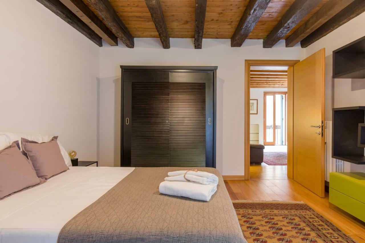Downtown Apartment Verona Luaran gambar